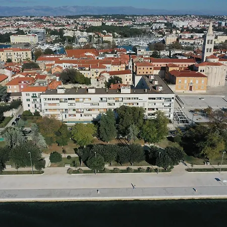 Mariva Luxury * Ζαντάρ